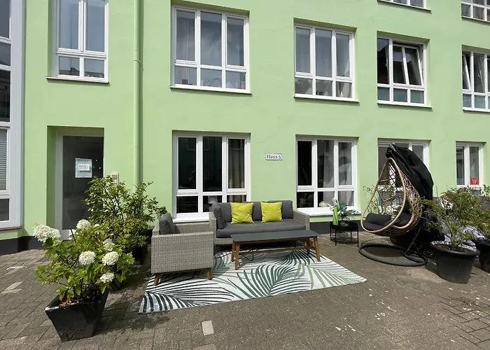 Patio 1